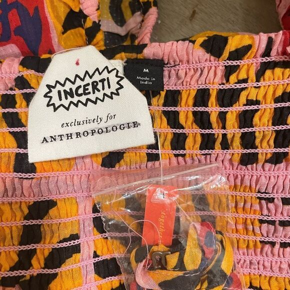 João Incerti for Anthropologie The
Cecy Puff Sleeve Off Shoulder
Top size M NWT - Picture 7 of 8